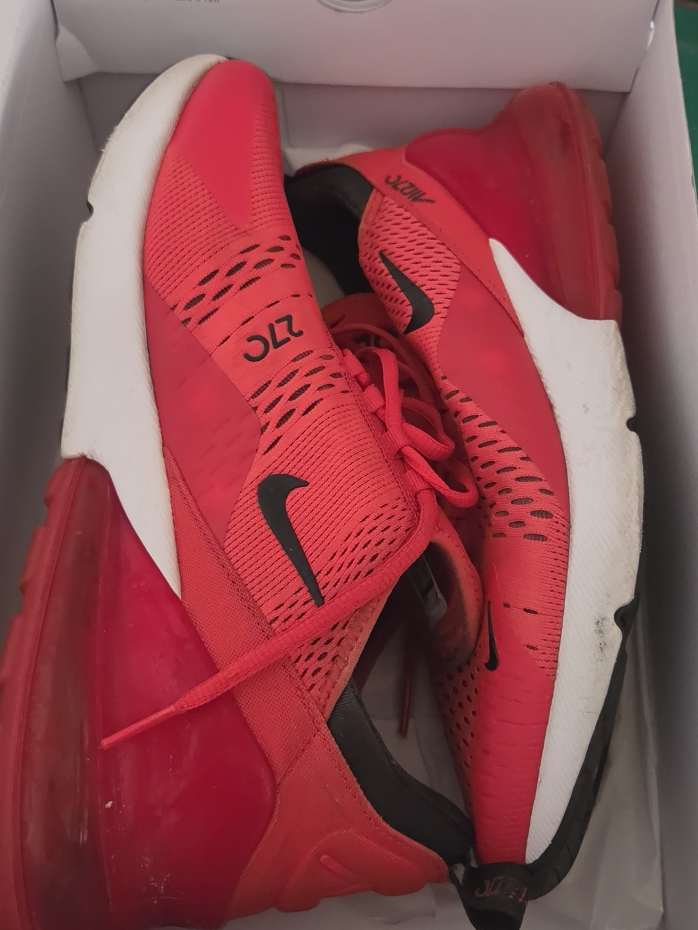 Nike Air Max 270 Bright Red Sneakers
